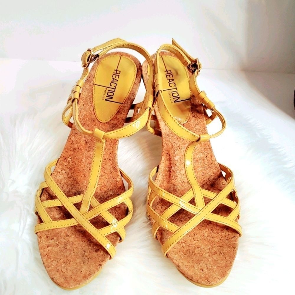 REACTION KENNETH COLE Sandal